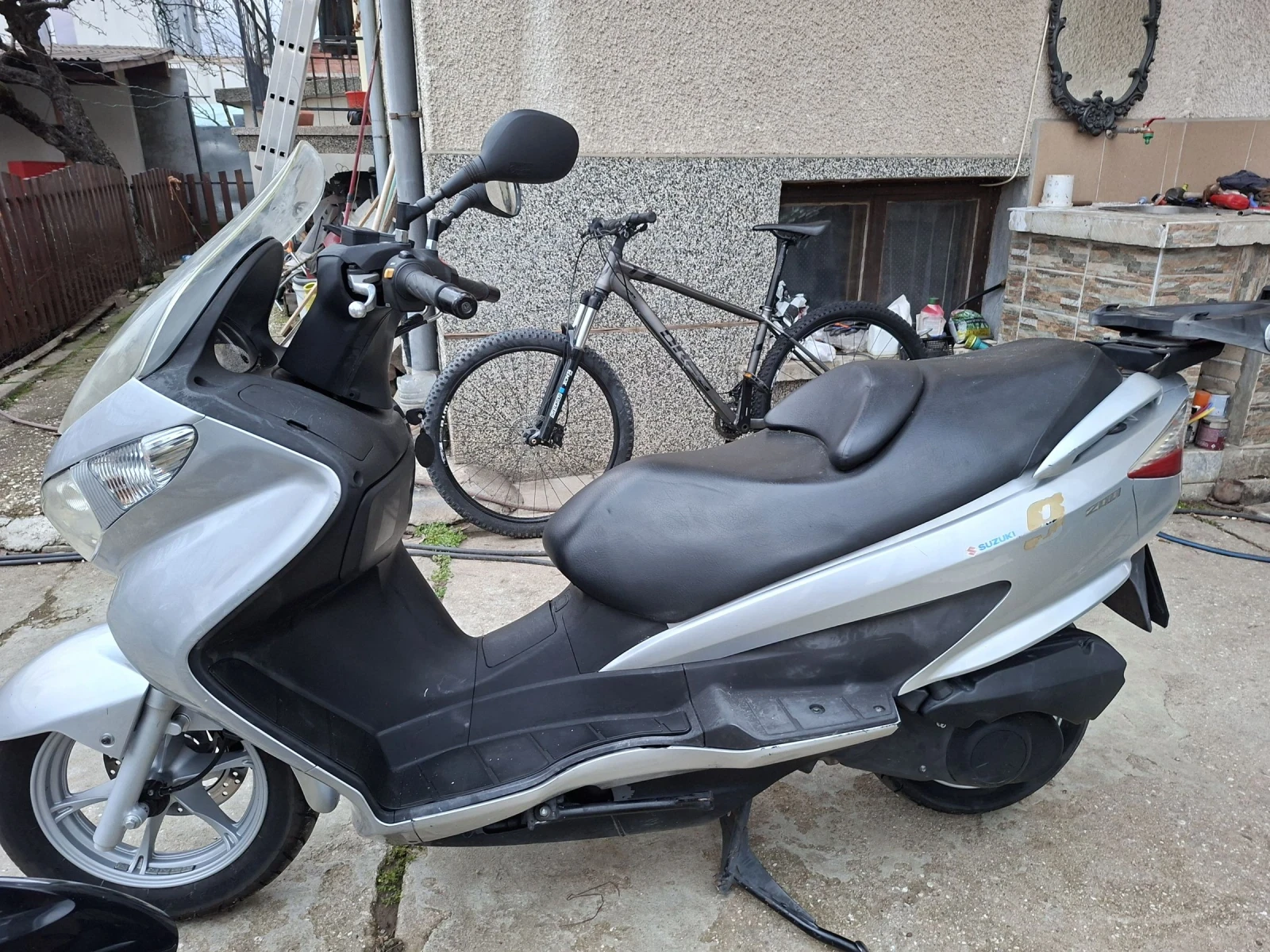 Suzuki Burgman Оферта 200ie - изображение 3