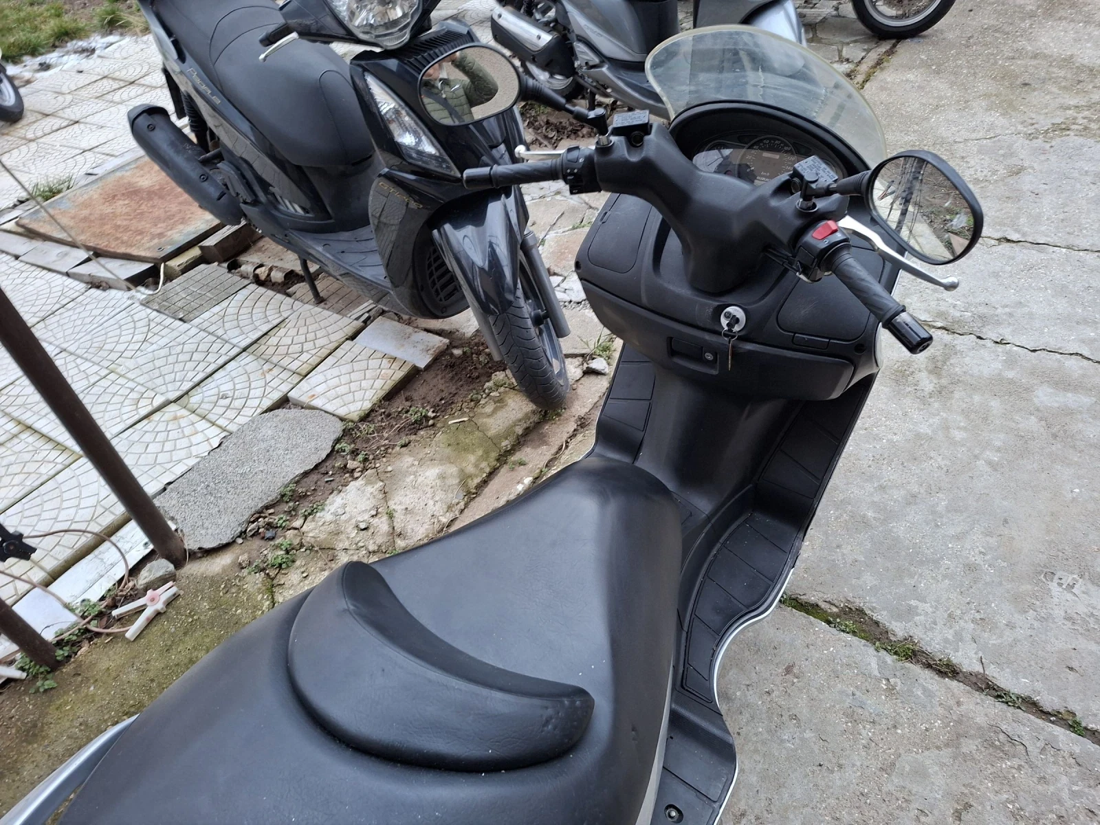 Suzuki Burgman Оферта 200ie - изображение 8