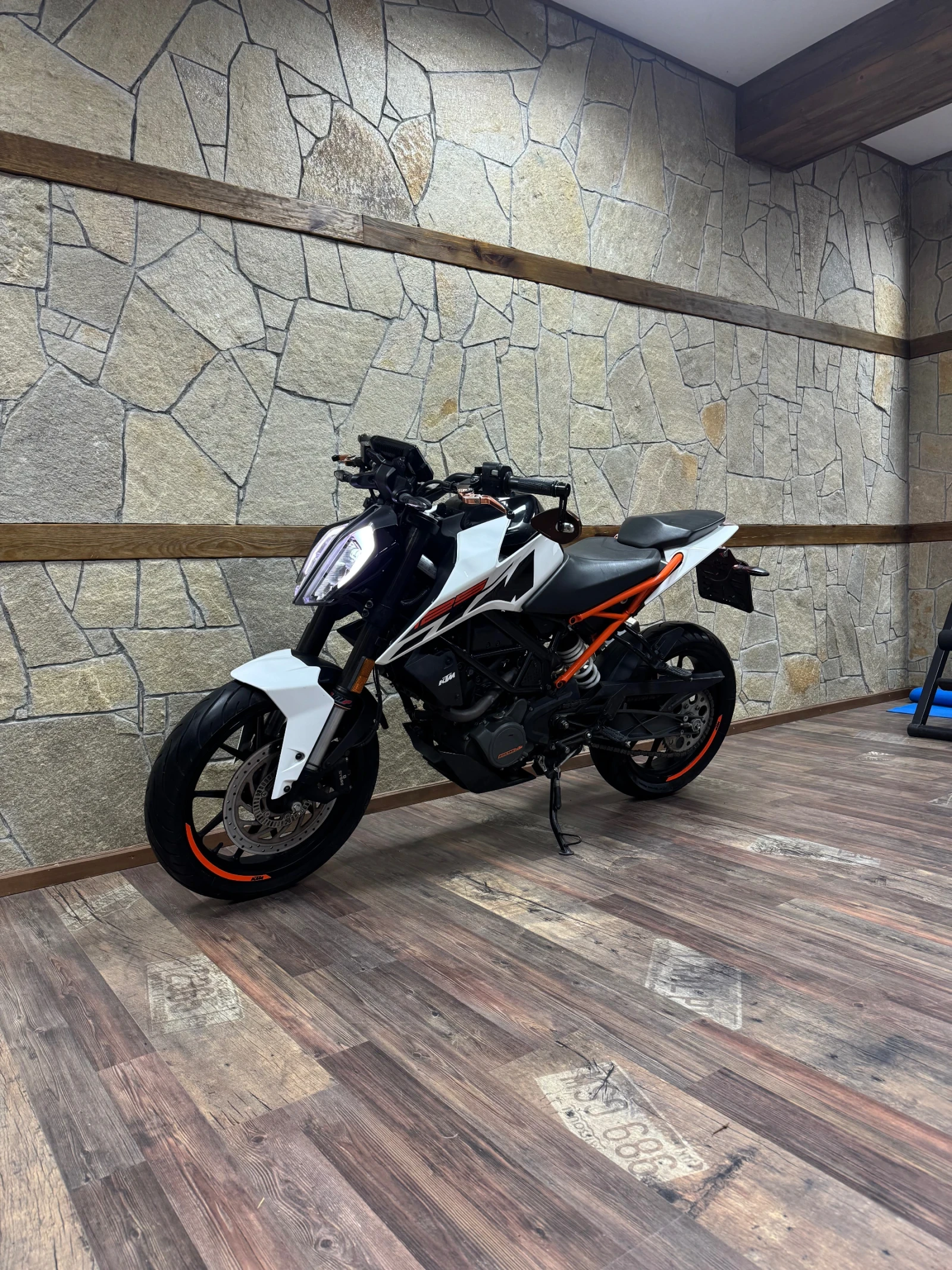Ktm Duke