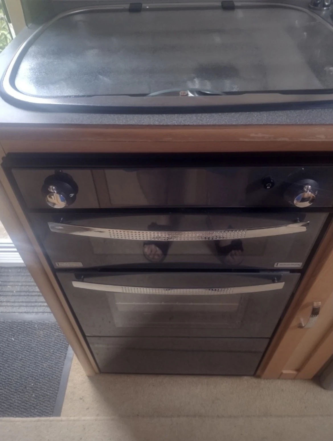 Каравана Eldis Avante, снимка 7 - Каравани и кемпери - 53917931