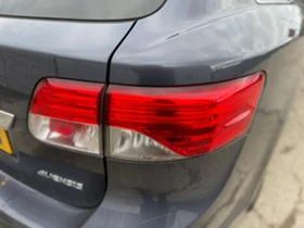 Стоп Стопове за Toypta Avensis 2012 Facelift Седан Комби, снимка 7