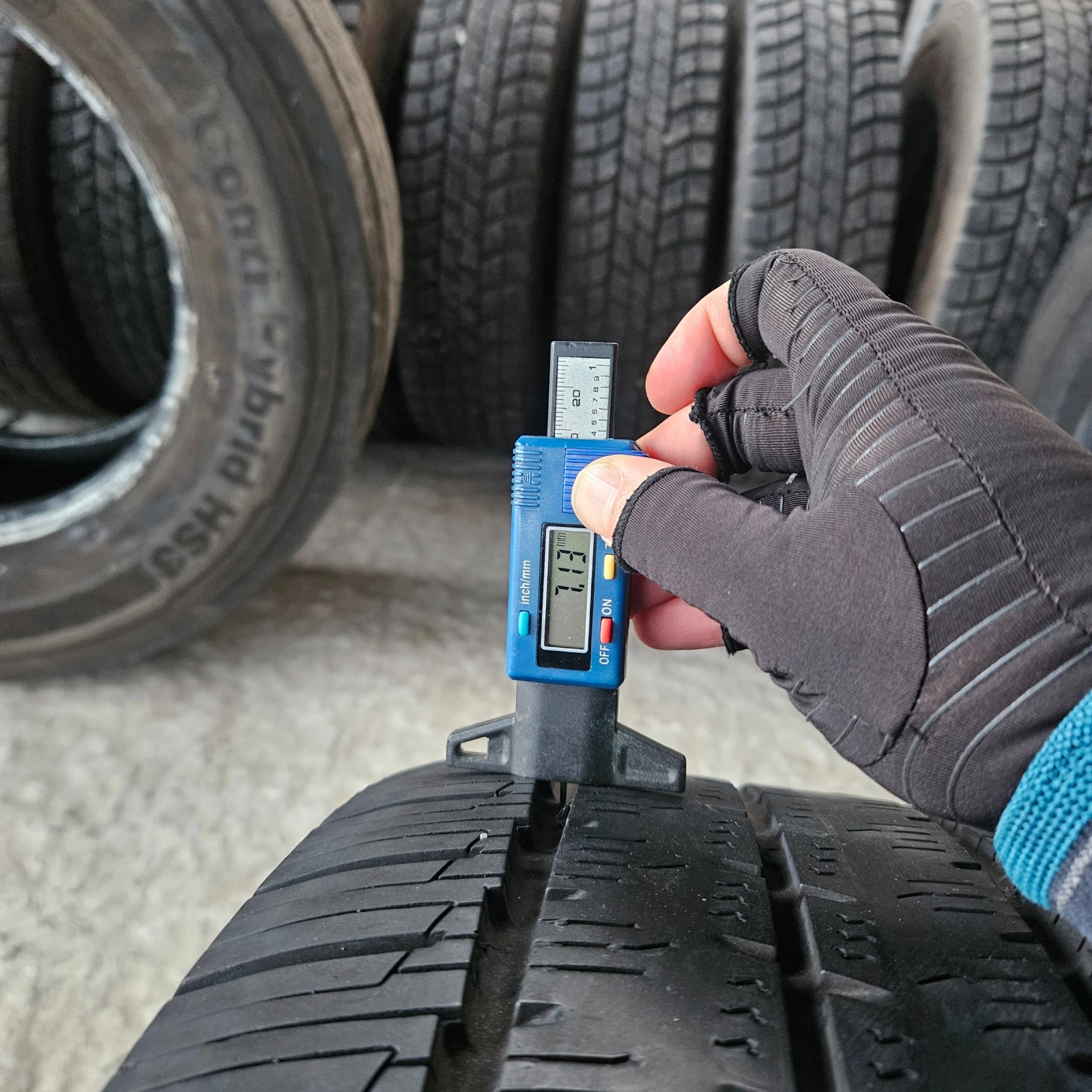 ���� 235/65R16 | Mobile.bg � ����������� 3