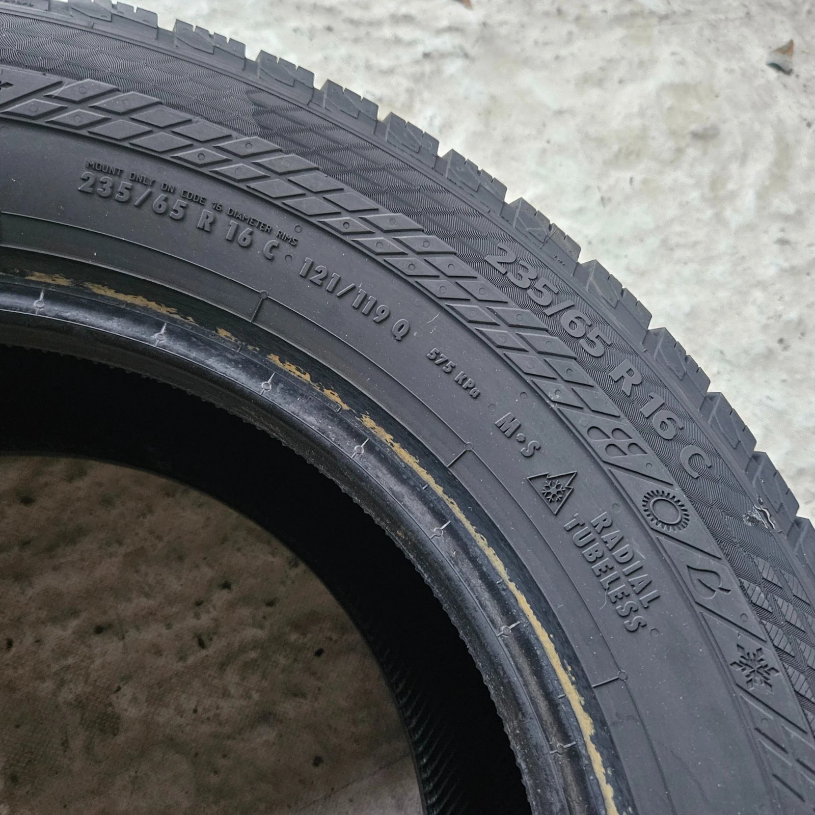 ���� 235/65R16 | Mobile.bg � ����������� 9