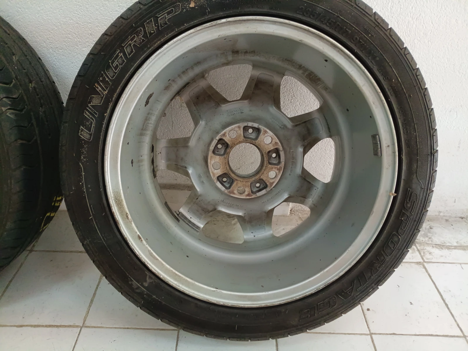 Гуми с джанти Други 235/45R17, снимка 9 - Гуми и джанти - 54610261