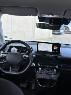 Hyundai Inster Premium EV, снимка 13