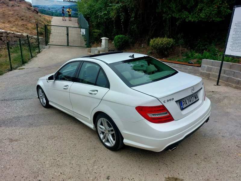 Mercedes-Benz C 300 4-MATIC  100 000 KM., снимка 3 - Автомобили и джипове - 47152636