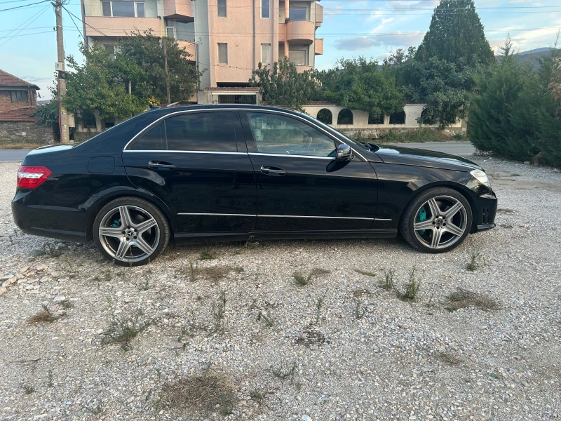 Mercedes-Benz E 500 AMG-line 4-matic, снимка 5 - Автомобили и джипове - 48750138