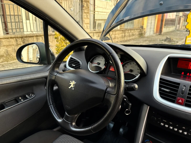 Peugeot 207 1.4i FACELIFT* SPORT* 156 000км* , снимка 11 - Автомобили и джипове - 48788147