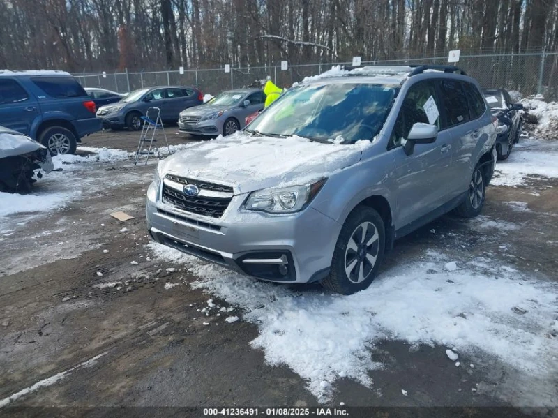 Subaru Forester 2.5i Premium 4x4, снимка 3 - Автомобили и джипове - 48787961