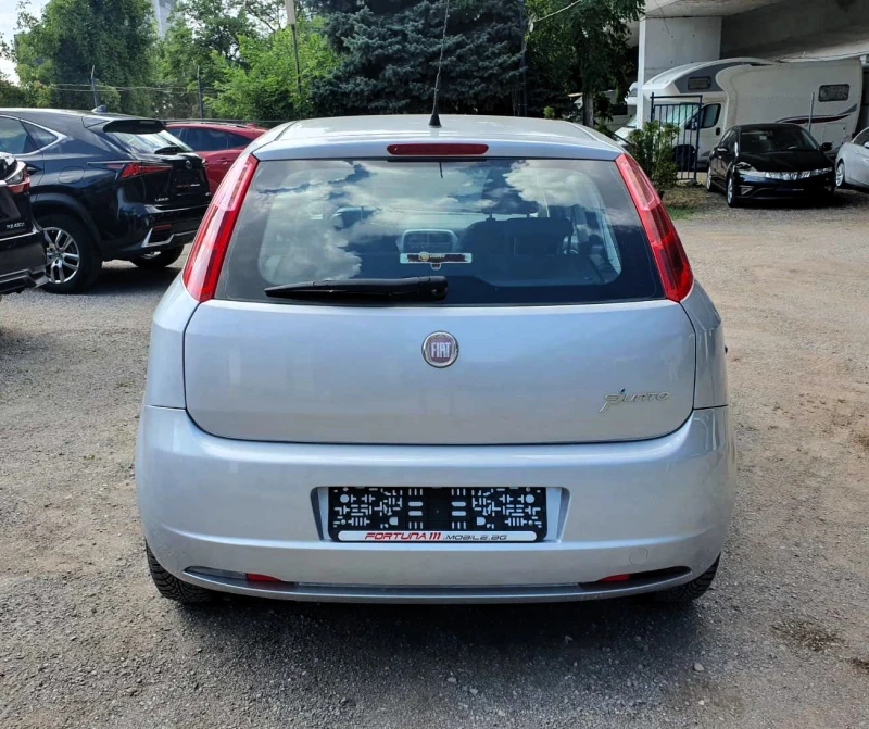 Fiat Punto 1.4 LPG Grande/Dynamic, снимка 5 - Автомобили и джипове - 50964950