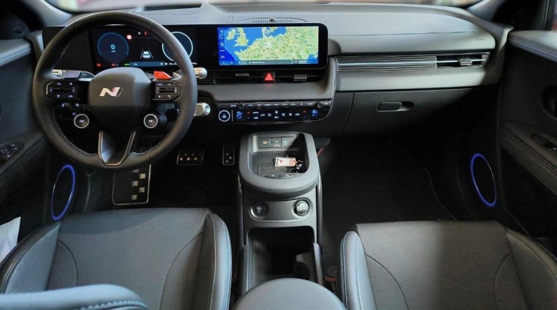 Hyundai Ioniq 5 N* PERFORMANCE* 4WD* DISTR* KEYLESS* HUD* 360 CAM*, снимка 9 - Автомобили и джипове - 51200246