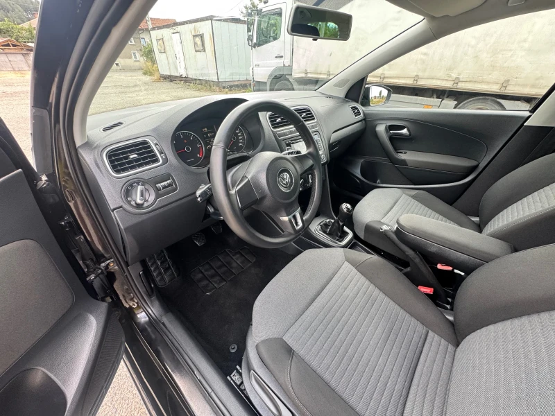 VW Polo 1.2 TDI , снимка 9 - Автомобили и джипове - 51227863