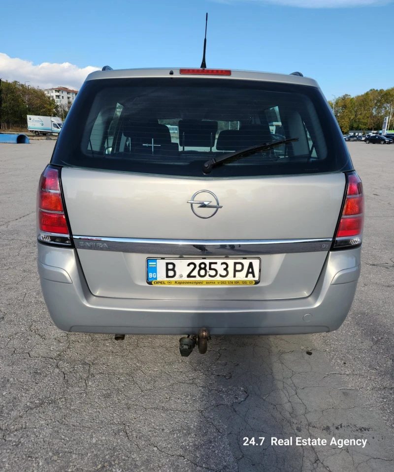 Opel Zafira, снимка 4 - Автомобили и джипове - 52200800