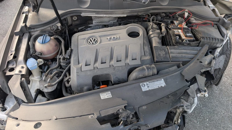 VW Passat 2.0tdi, снимка 3 - Автомобили и джипове - 52265556