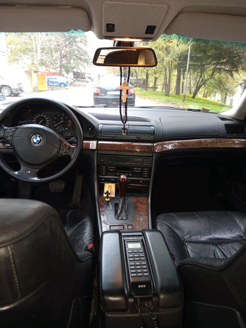 BMW 740, снимка 6 - Автомобили и джипове - 52322874