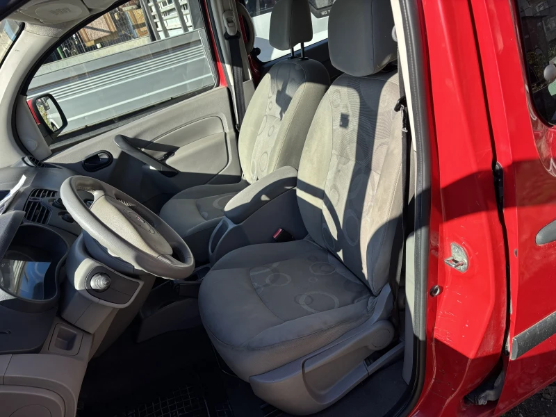 Renault Kangoo, снимка 6 - Автомобили и джипове - 52552003