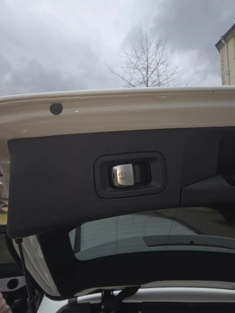 Mercedes-Benz C 250 AMG PACK, снимка 16 - Автомобили и джипове - 53010104