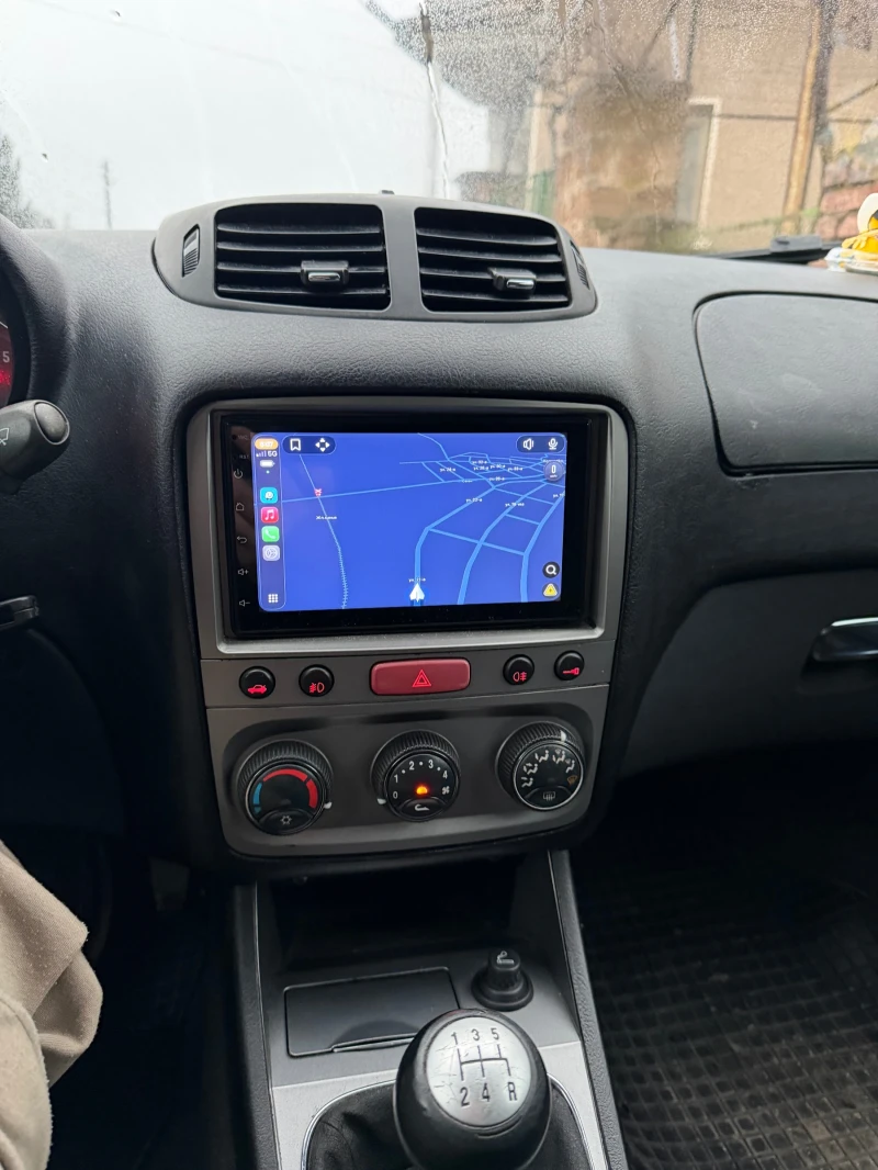 Alfa Romeo 147, снимка 8 - Автомобили и джипове - 53244924