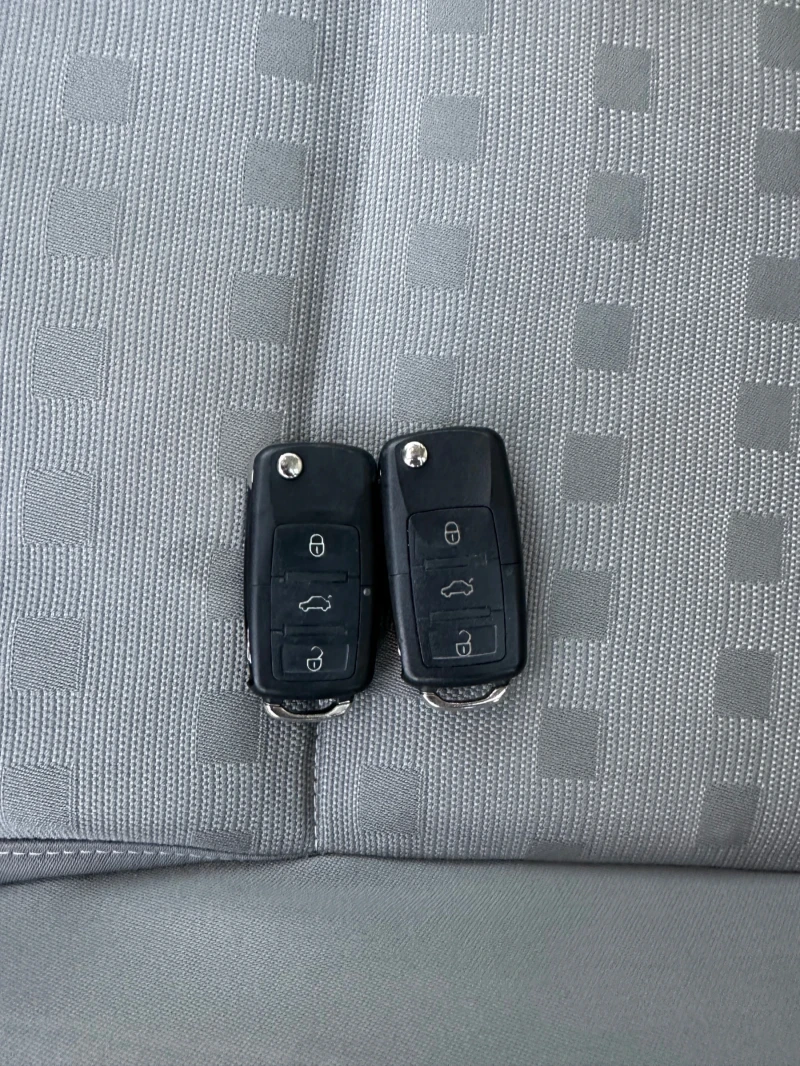 VW Passat 1.9tdi 131 6sk., снимка 14 - Автомобили и джипове - 53564598