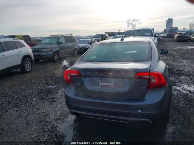 Volvo S60 CROSS COUNTRY T5 PLATINUM, снимка 11 - Автомобили и джипове - 49339831