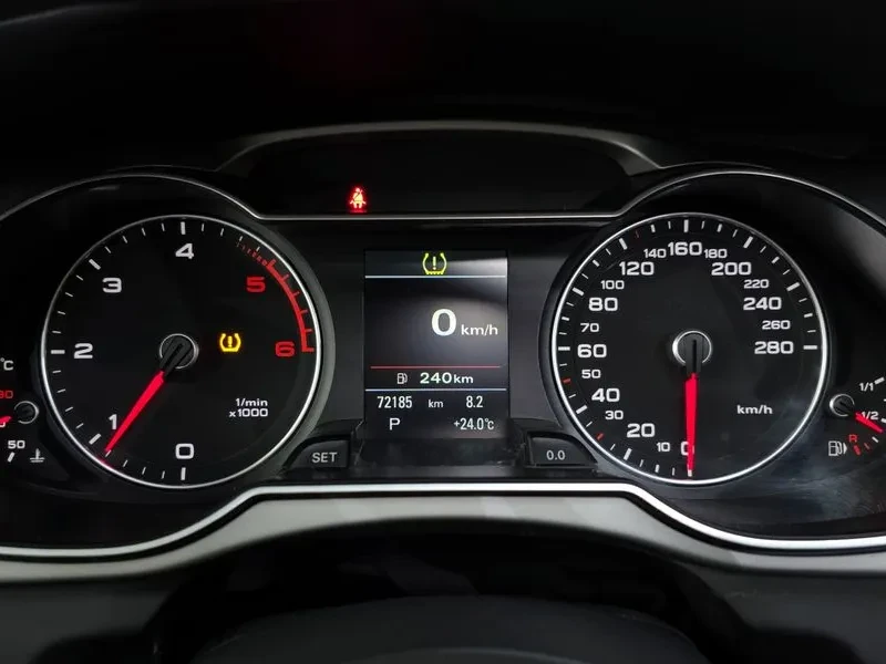 Audi A4 2.0 TDI - САМО 30% АВАНС, снимка 16 - Автомобили и джипове - 55738758