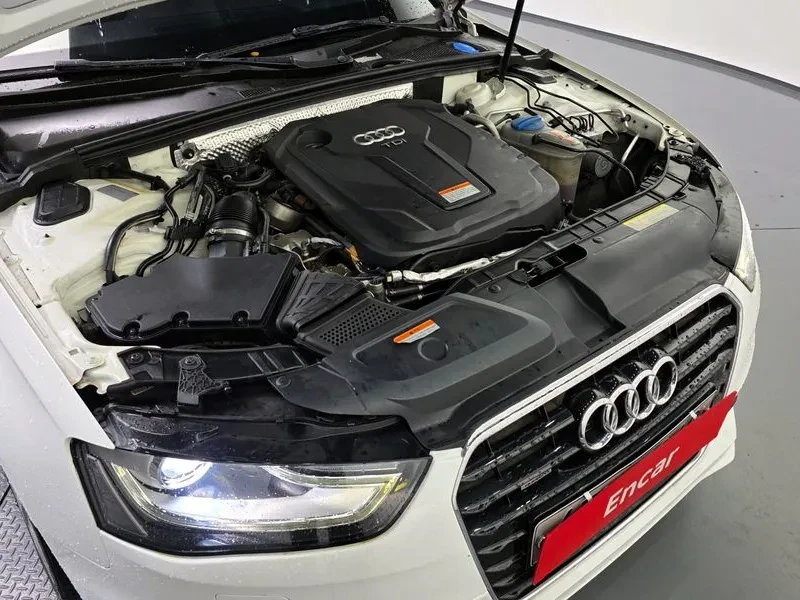 Audi A4 2.0 TDI - САМО 30% АВАНС, снимка 12 - Автомобили и джипове - 55738758