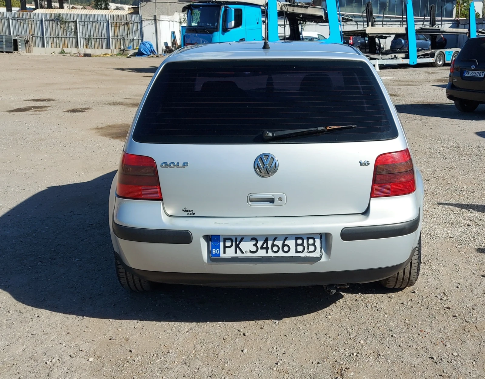 VW Golf 1.6 - изображение 4