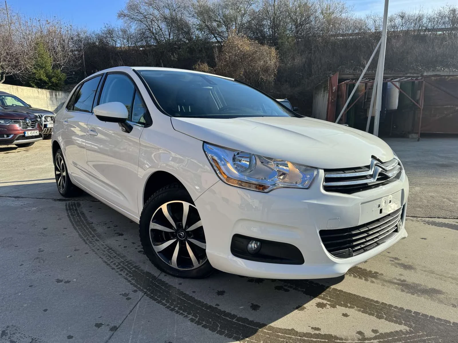 Citroen C4 1.2 PureTech EURO 6B - изображение 3