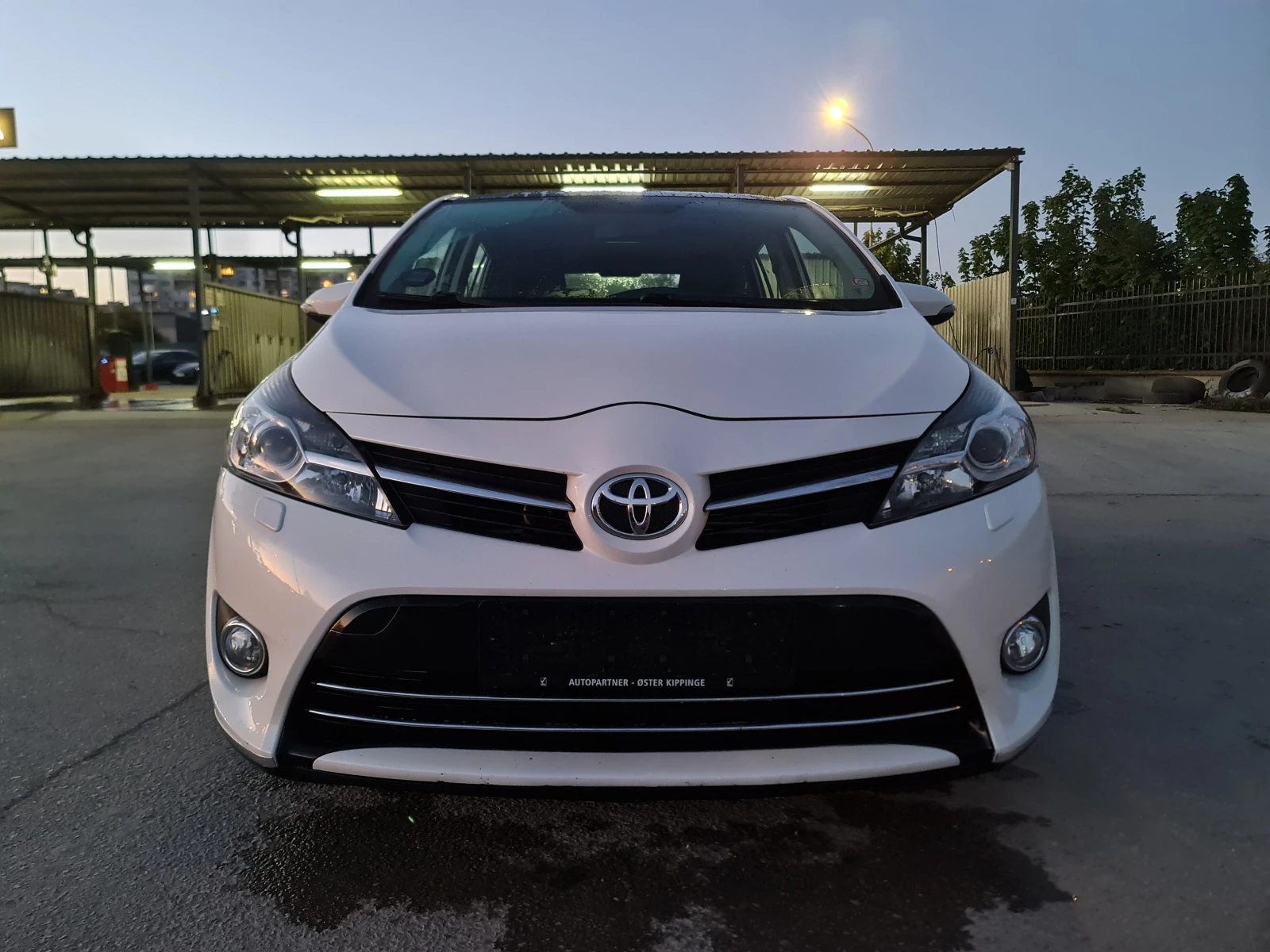 Toyota Verso УНИКАТ/6+ 1 - изображение 2