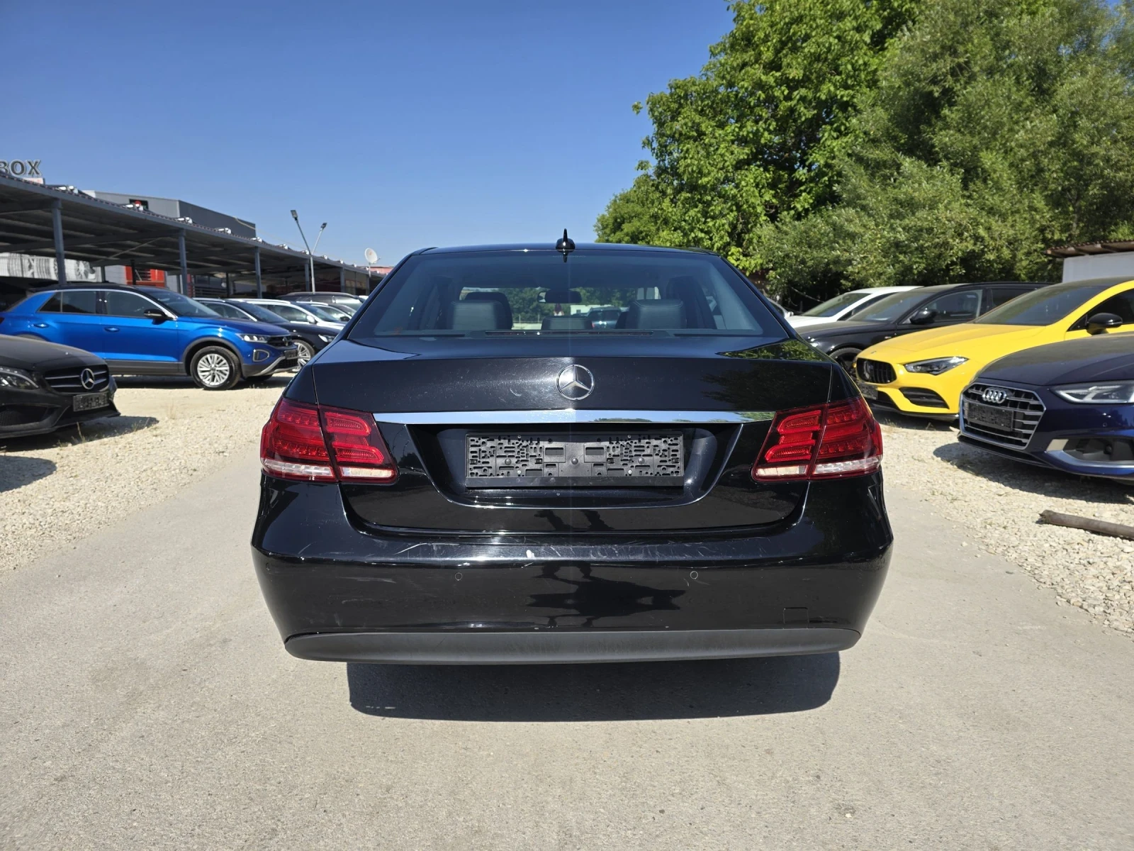 Mercedes-Benz E 200 E200 Топ състояние - изображение 6