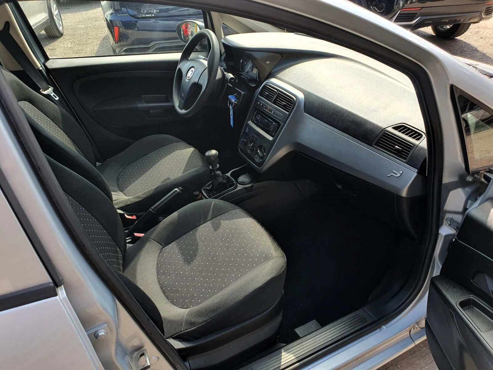 Fiat Punto 1.4 LPG Grande/Dynamic - изображение 10