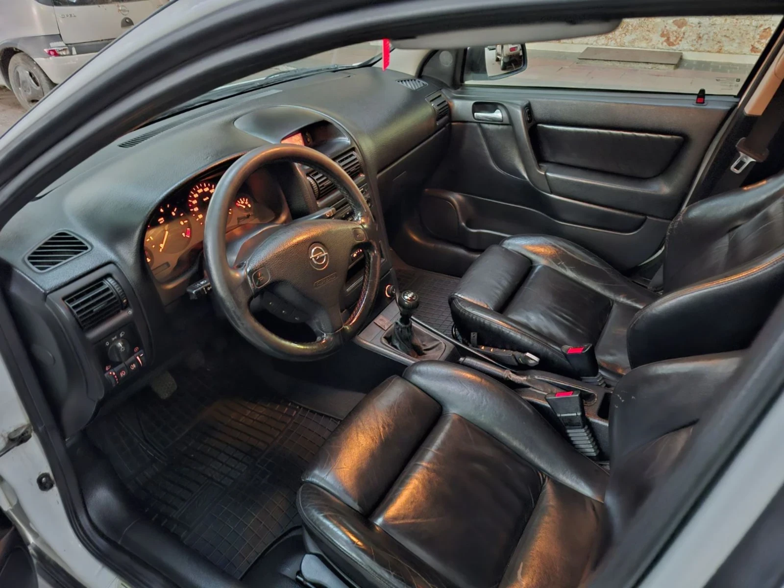 Opel Astra  - изображение 4