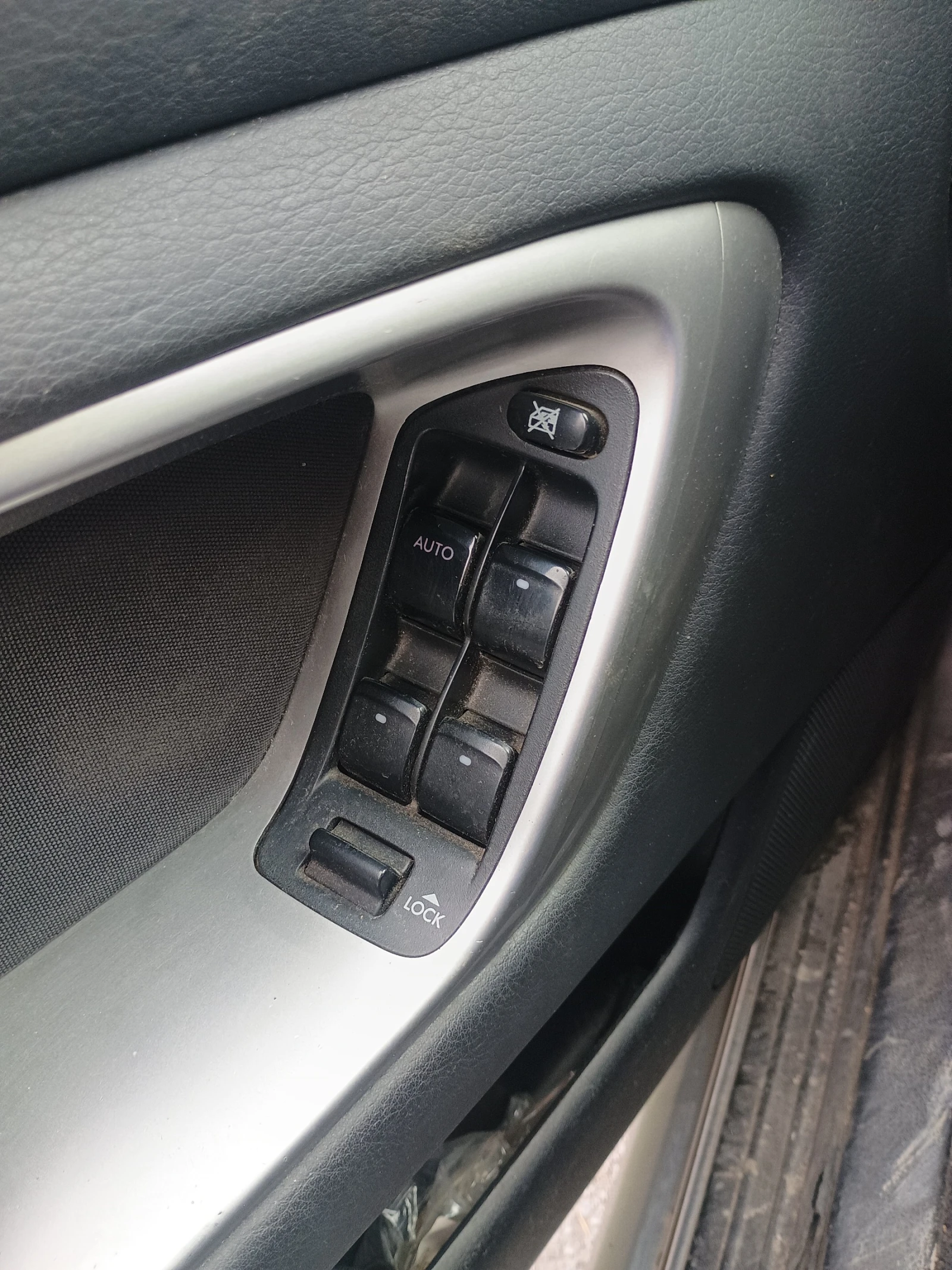 Subaru Legacy  - изображение 7