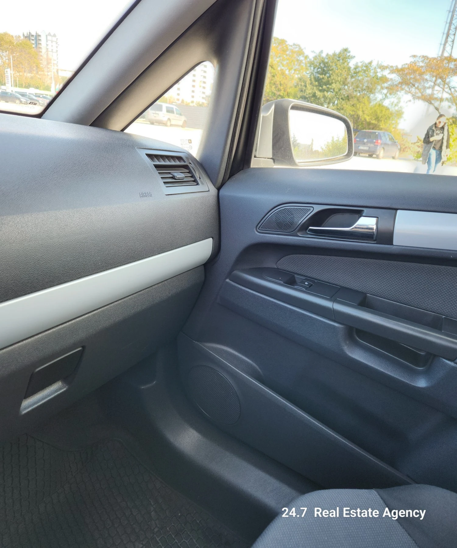 Opel Zafira  - изображение 8