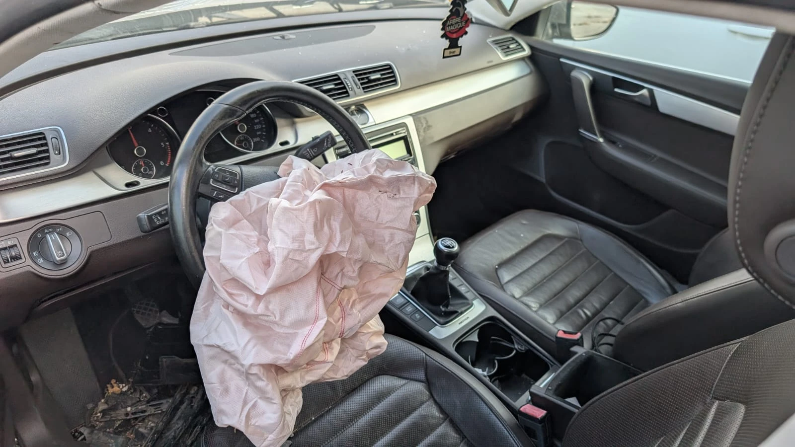 VW Passat 2.0tdi - изображение 8