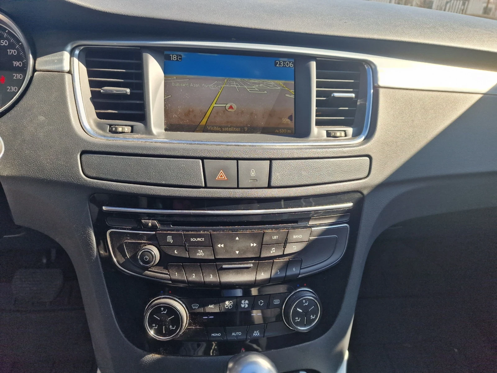 Peugeot 508 SW 2.2HDI GT, снимка 13 - Автомобили и джипове - 53740534