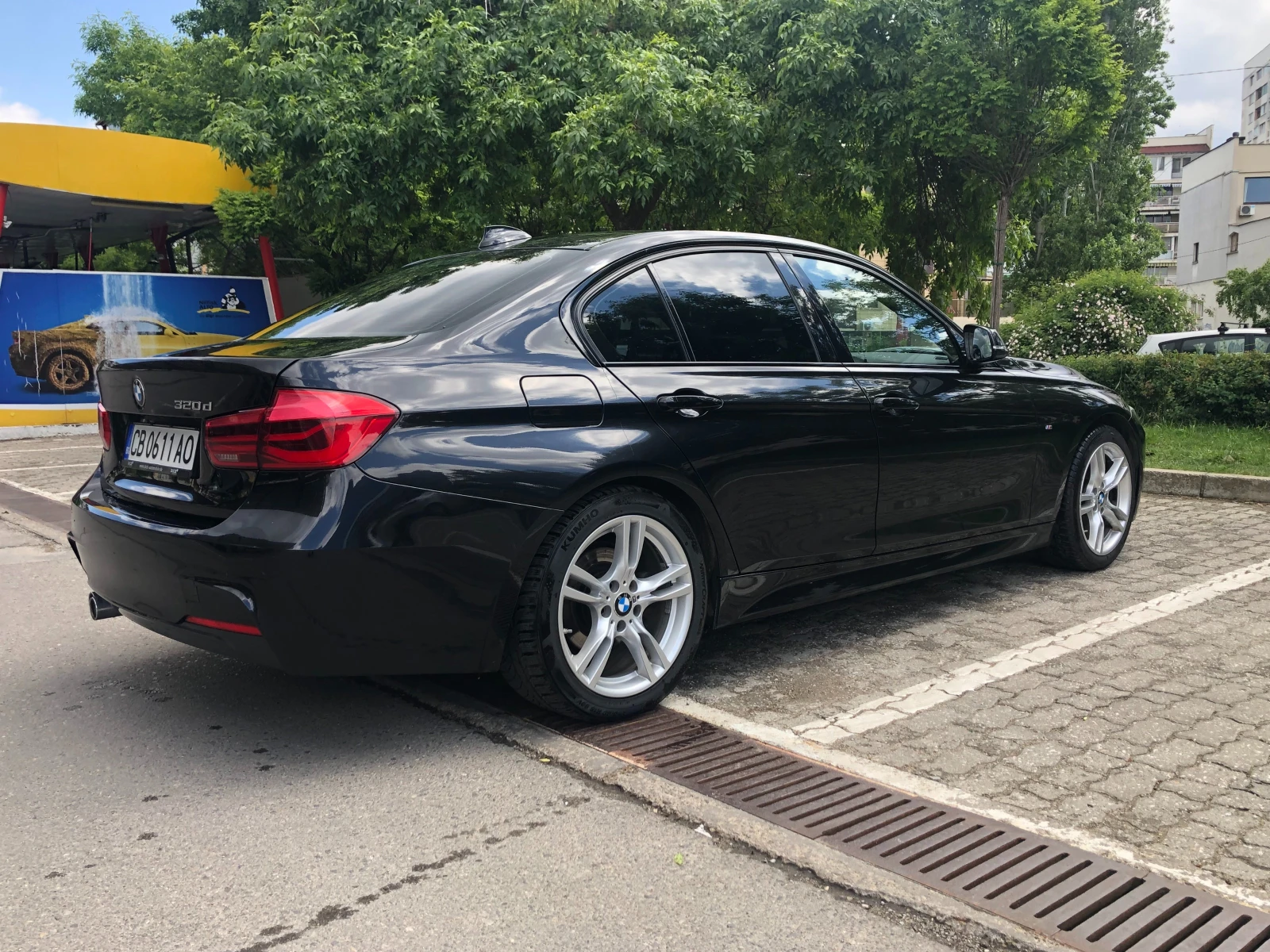BMW 320 M-Sport, снимка 6 - Автомобили и джипове - 53822341