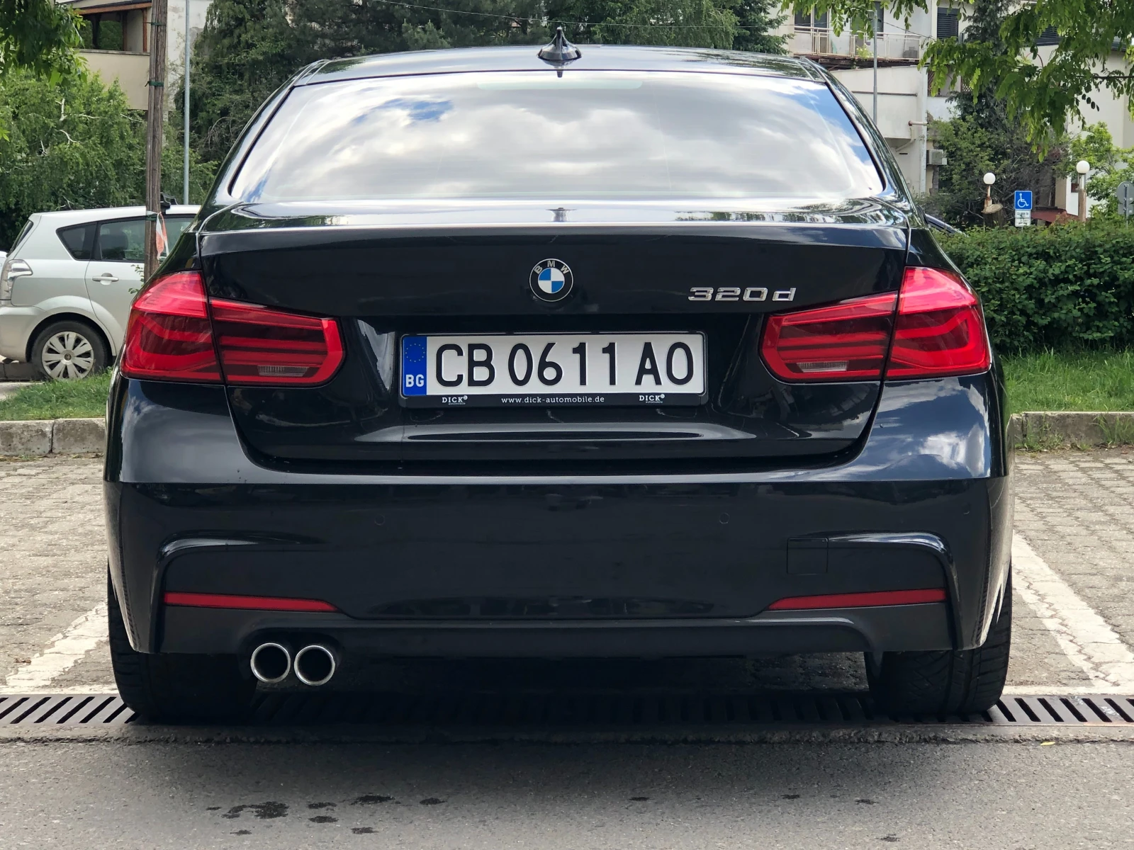 BMW 320 M-Sport, снимка 7 - Автомобили и джипове - 53822341