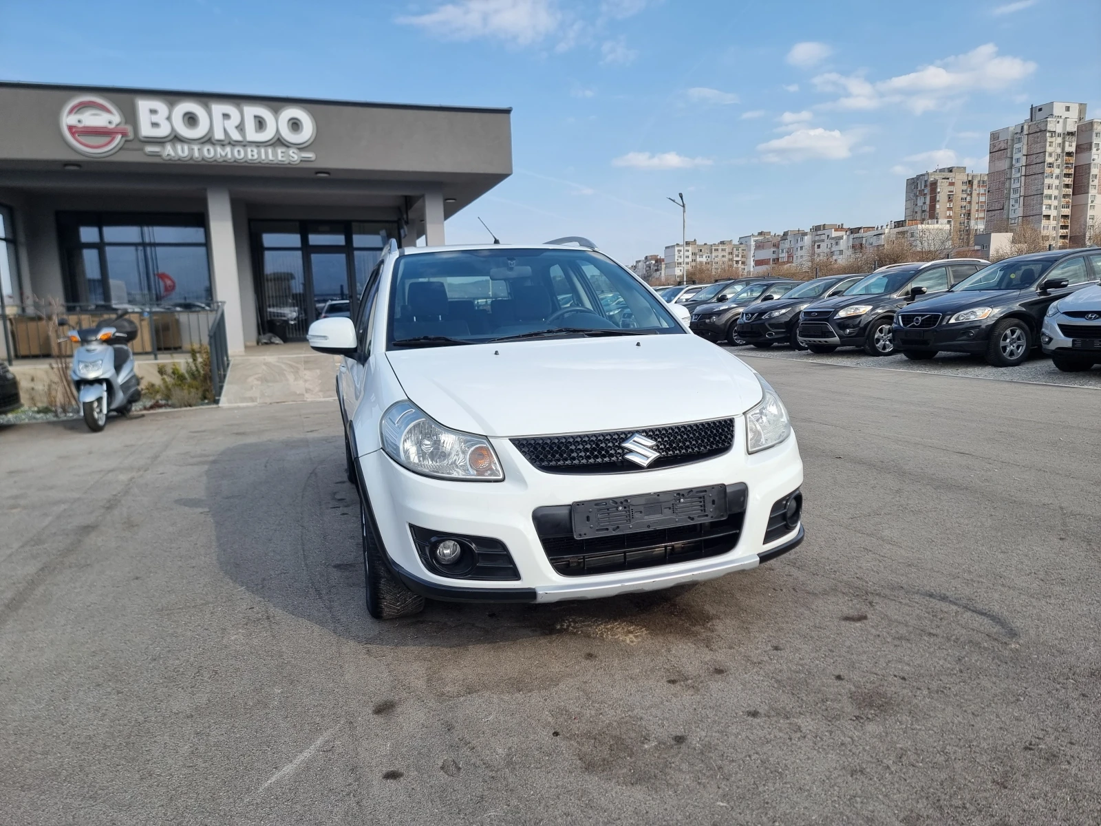 Suzuki SX4 1.6I GAS, снимка 9 - Автомобили и джипове - 53875577