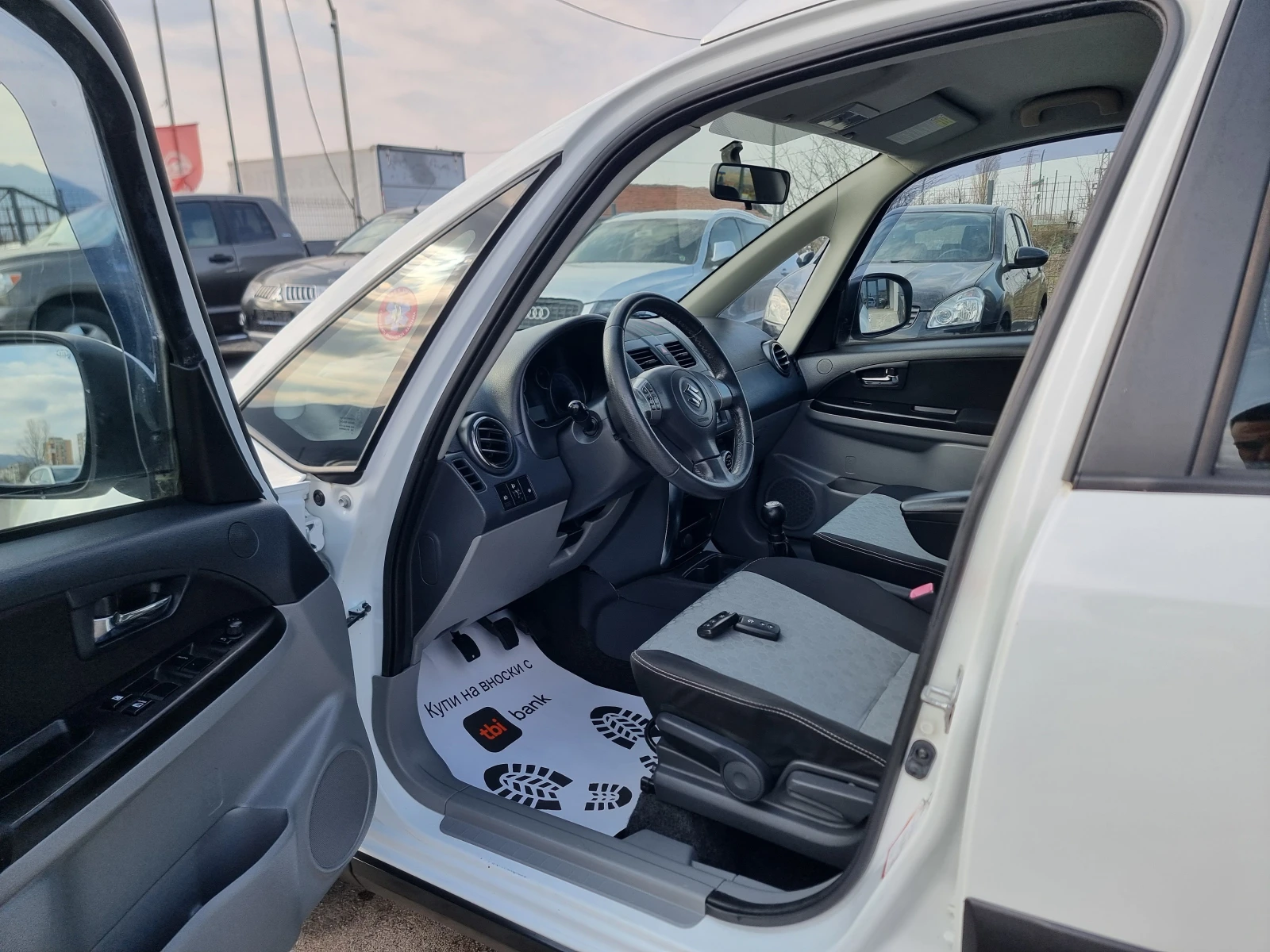 Suzuki SX4 1.6I GAS, снимка 10 - Автомобили и джипове - 53875577