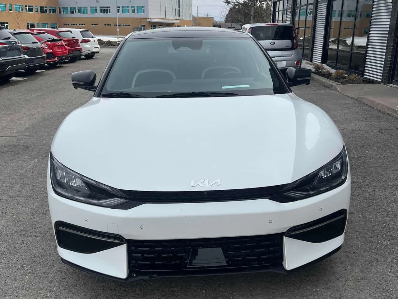 Kia EV6 * AWD Long Range w/GT Line Pkg * ПАНО* ПОДГРЕВ* , снимка 6 - Автомобили и джипове - 54088110