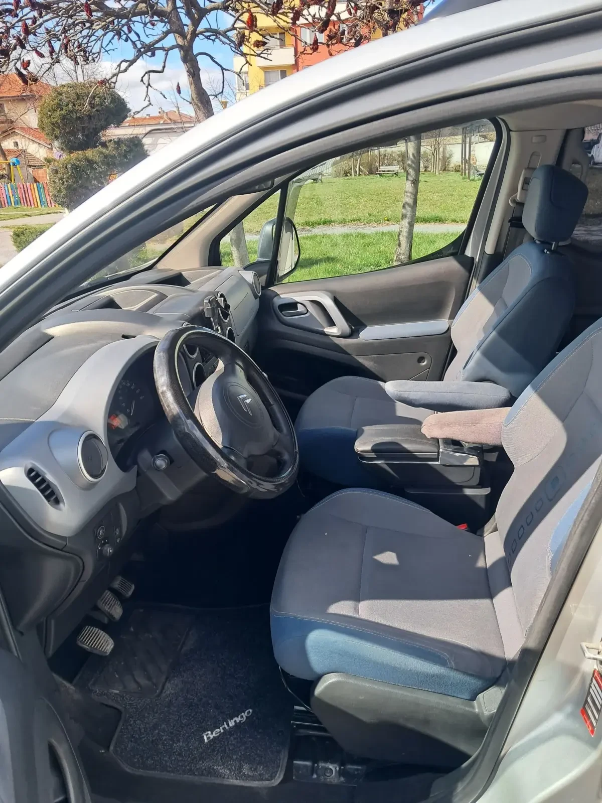 Citroen Berlingo, снимка 4 - Автомобили и джипове - 54167054