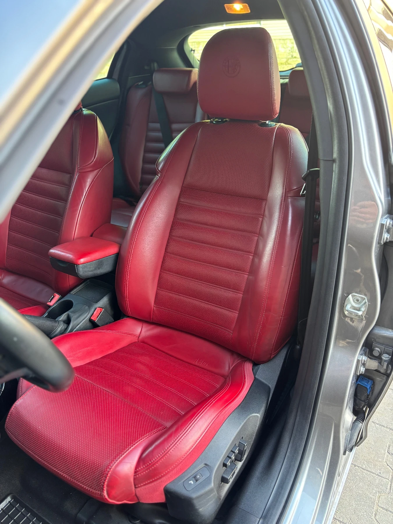 Alfa Romeo Giulietta 2.0 JTDm2, снимка 8 - Автомобили и джипове - 54782423