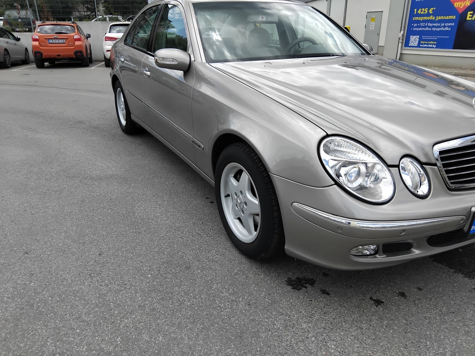 Mercedes-Benz E 200 Kompressor , снимка 5 - Автомобили и джипове - 55413513