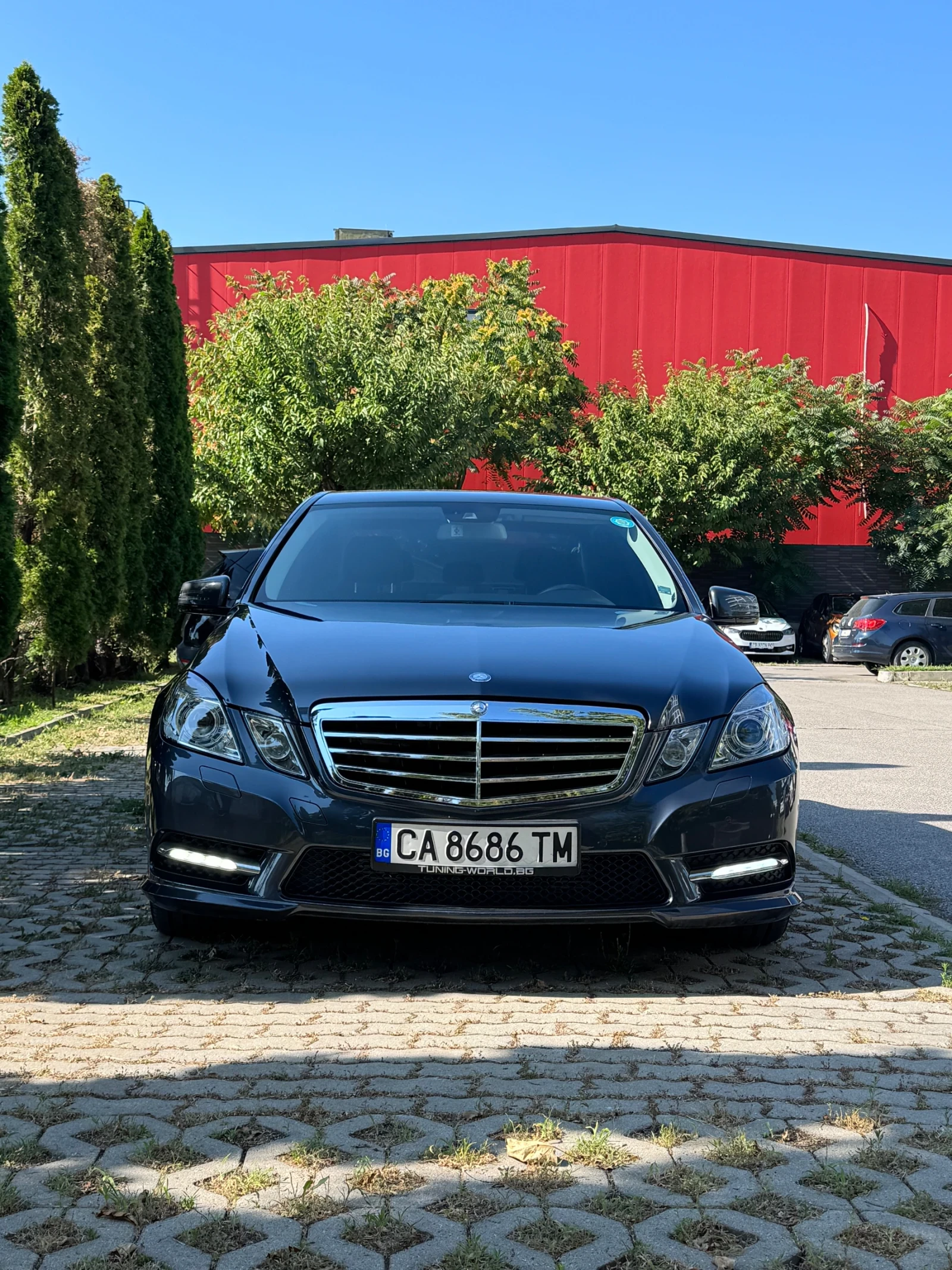 Mercedes-Benz E 350 AMG Pack, снимка 6 - Автомобили и джипове - 55623218