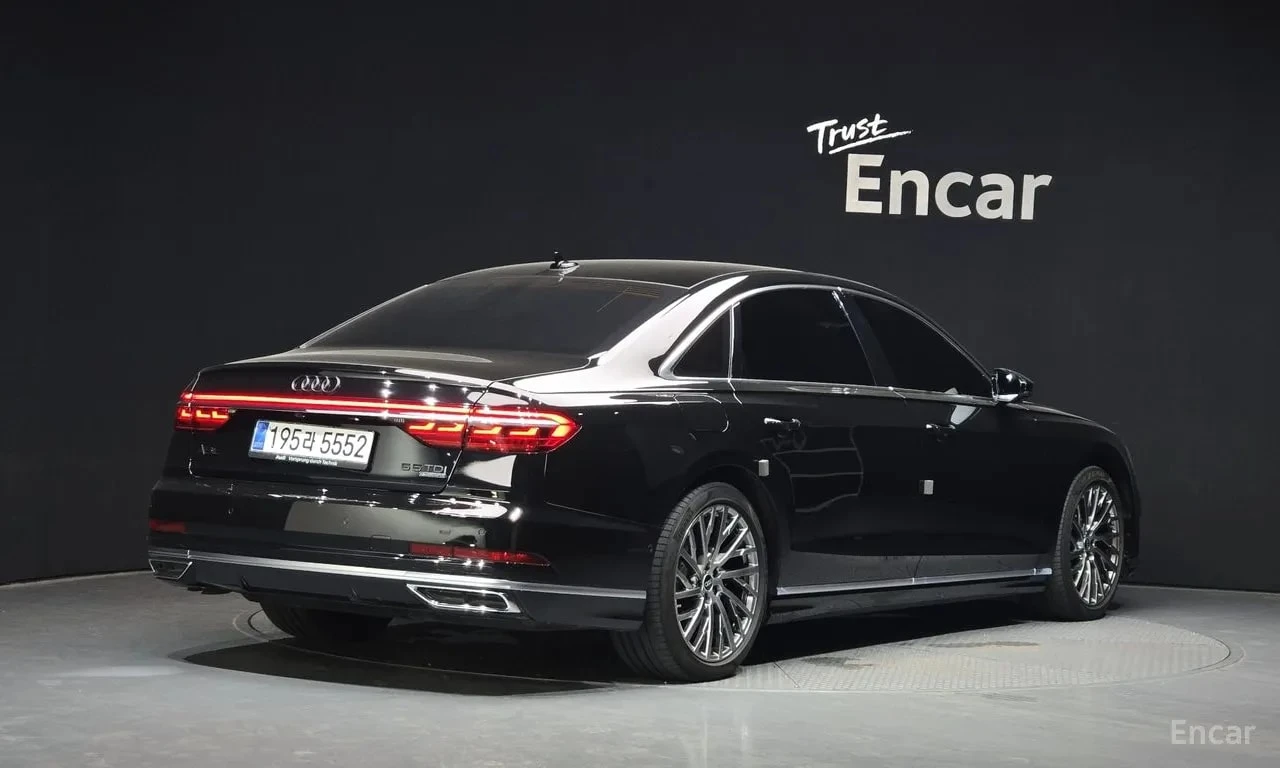 Audi A8 * 50 TDI * ТЕЛЕВИЗОРИ * B&O PREMIUM * ДИСТРОНИК , снимка 2 - Автомобили и джипове - 55987655