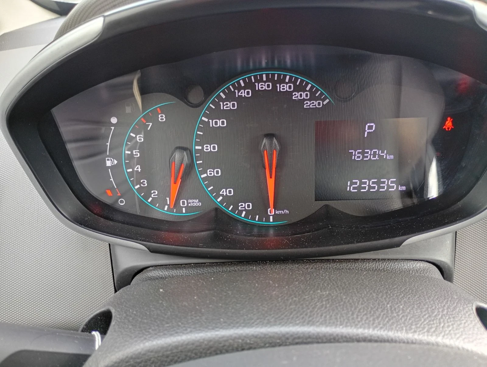 Chevrolet Aveo, снимка 15 - Автомобили и джипове - 56433109