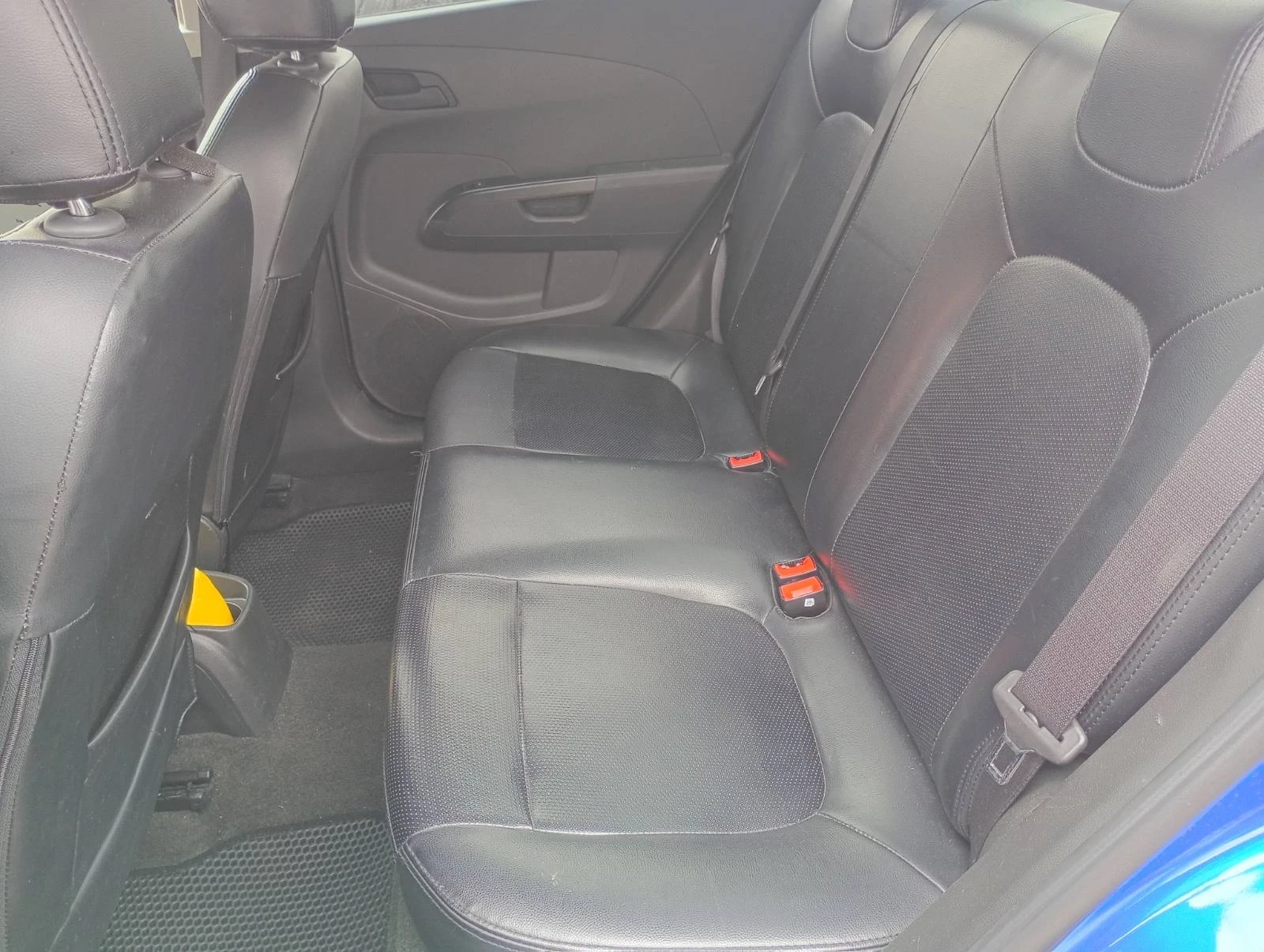 Chevrolet Aveo, снимка 11 - Автомобили и джипове - 56433109