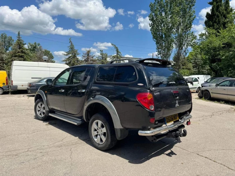 Mitsubishi L200, снимка 4 - Автомобили и джипове - 47412592