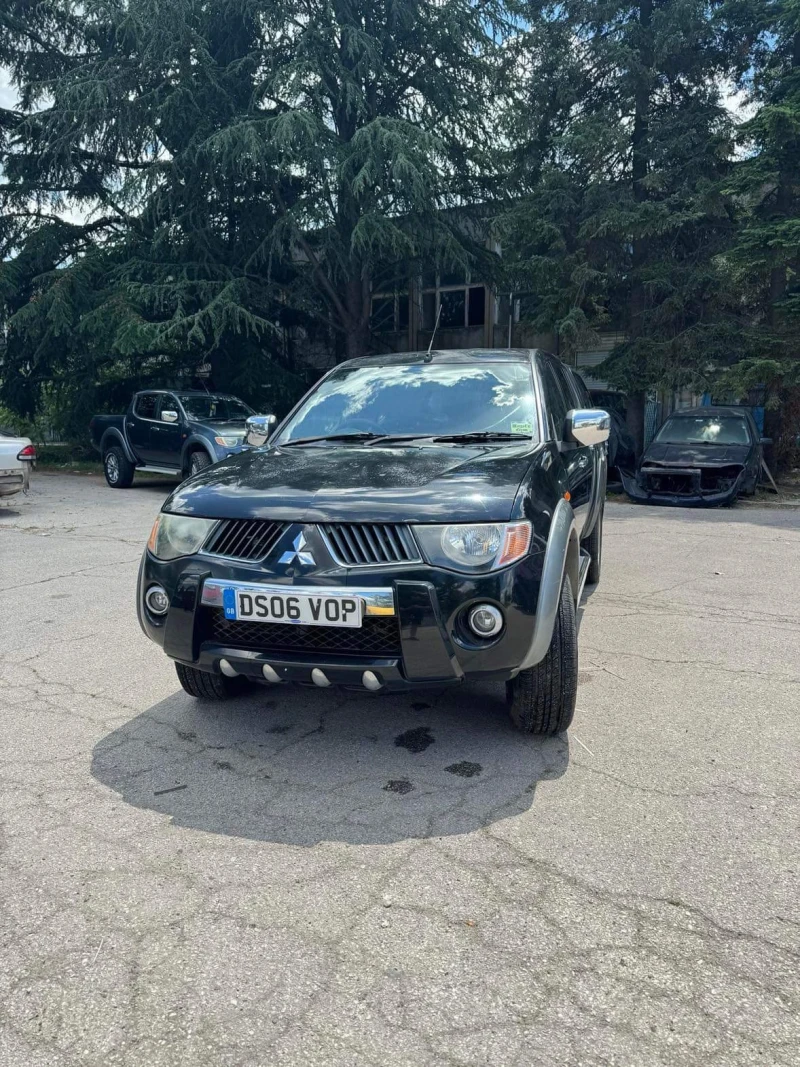 Mitsubishi L200, снимка 1 - Автомобили и джипове - 47412592